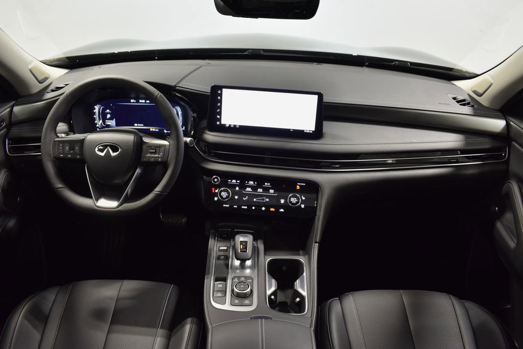 New 2026 INFINITI QX60 Luxe w/ Family Package image 13