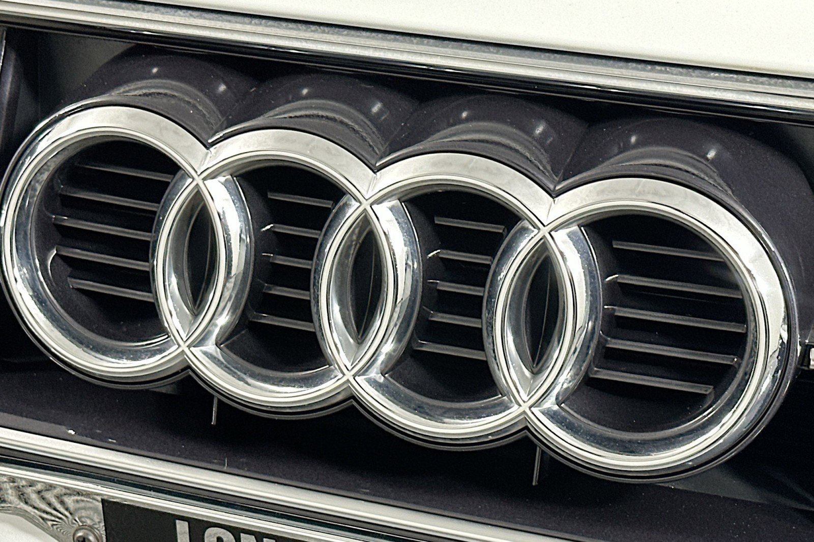 Used 2023 Audi A4 2.0T Premium AWD/4WD image 15