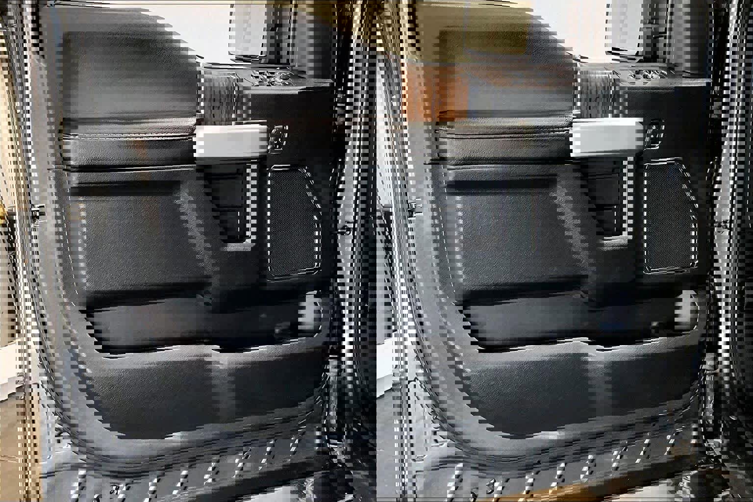 Used 2020 Ford F150 Lariat image 25