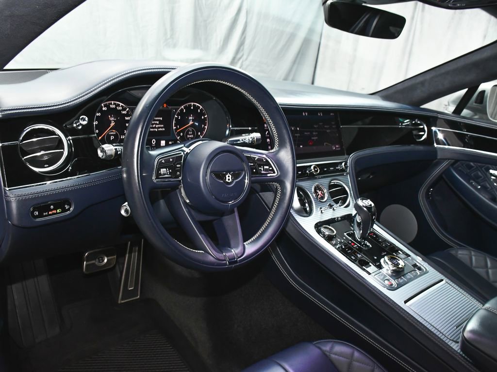 Used 2022 Bentley Continental GT image 17