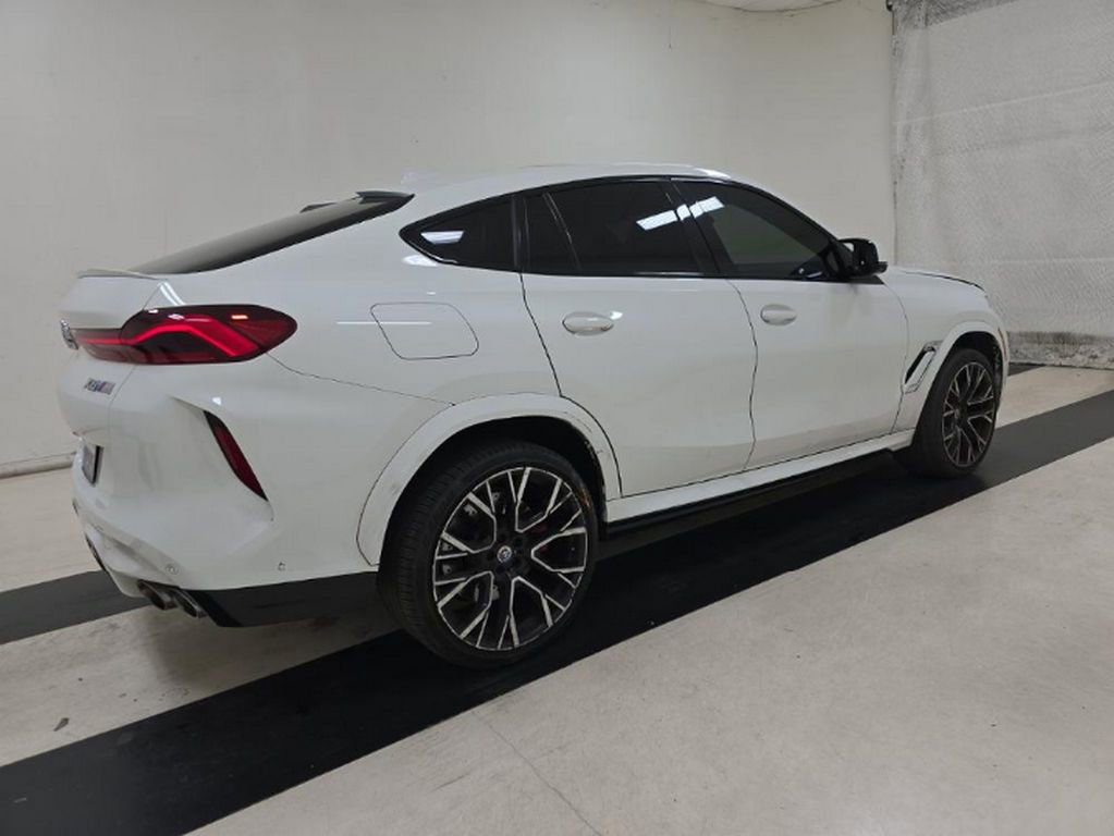 Used 2023 BMW X6 M w/ Executive Package image 4