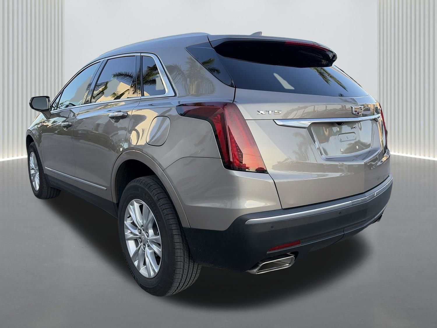 Used 2023 Cadillac XT5 Luxury FWD image 6