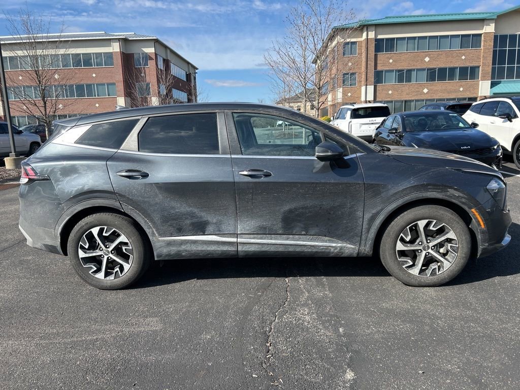 Certified 2023 Kia Sportage EX image 8