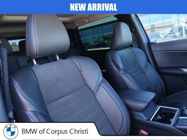 Used 2024 Mitsubishi Outlander SE image 17