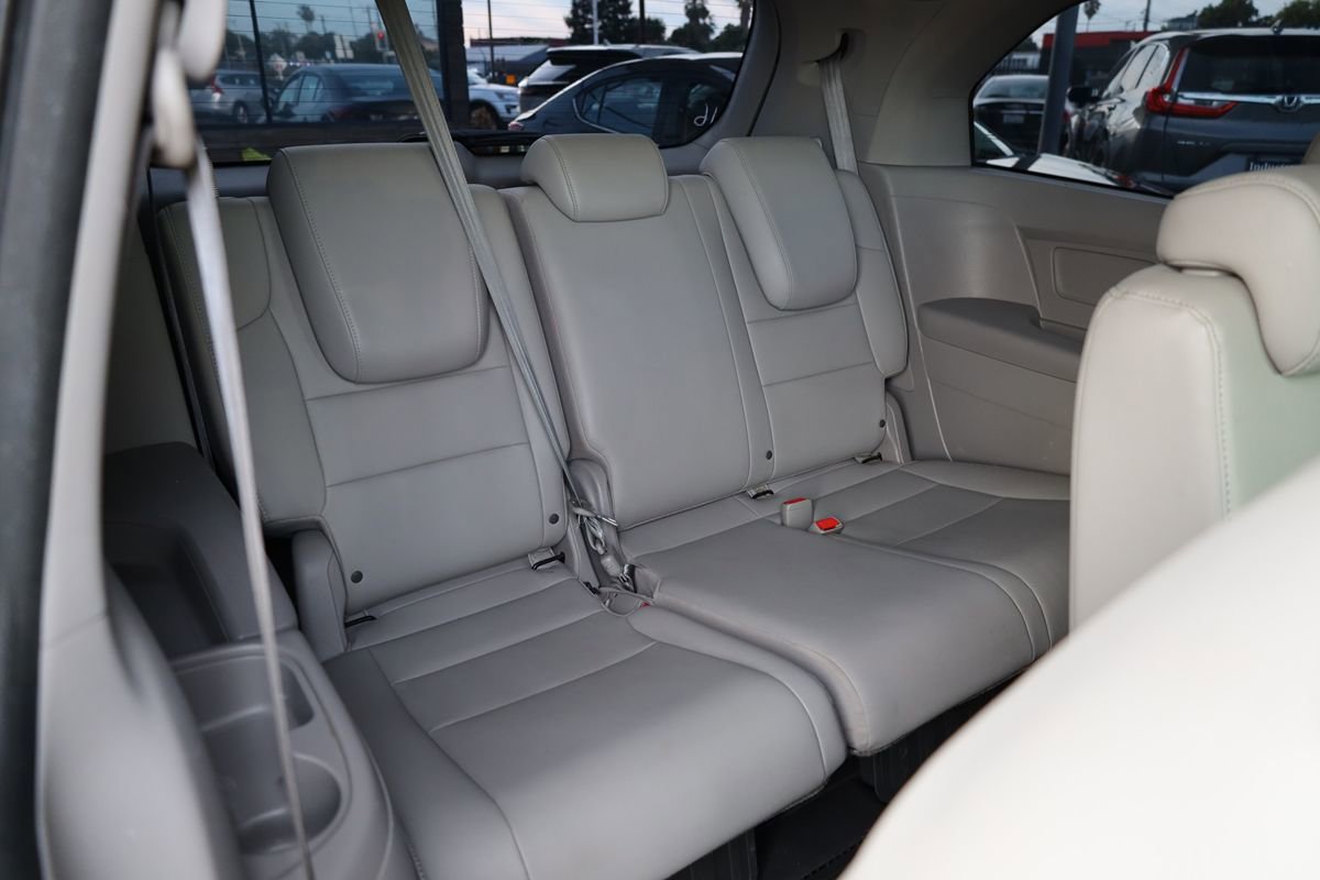 Used 2016 Honda Odyssey EX-L image 16