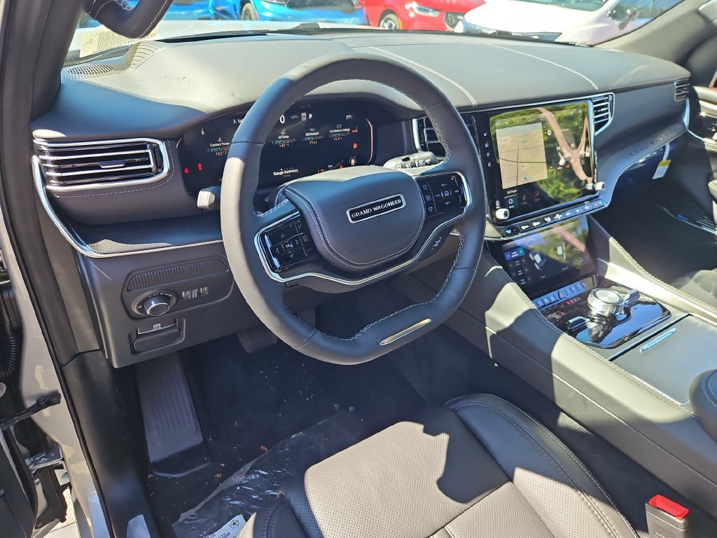 New 2026 Jeep Grand Wagoneer Summit w/ 8-Passenger Seating Package AWD/4WD image 13