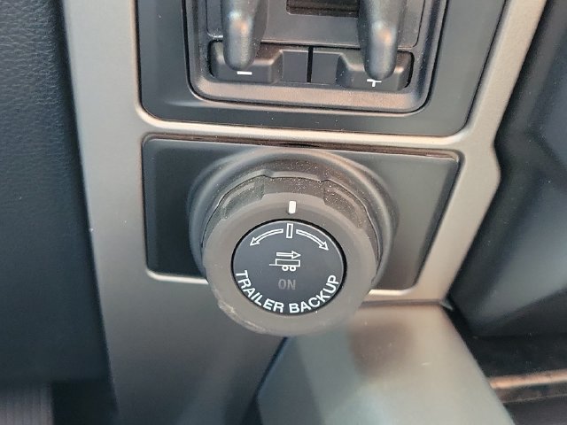 Used 2022 Ford F250 Lariat w/ Chrome Package AWD/4WD image 27