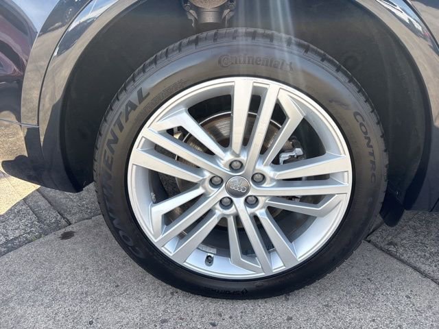 Used 2019 Audi Q5 2.0T Premium Plus w/ Premium Plus Package image 12