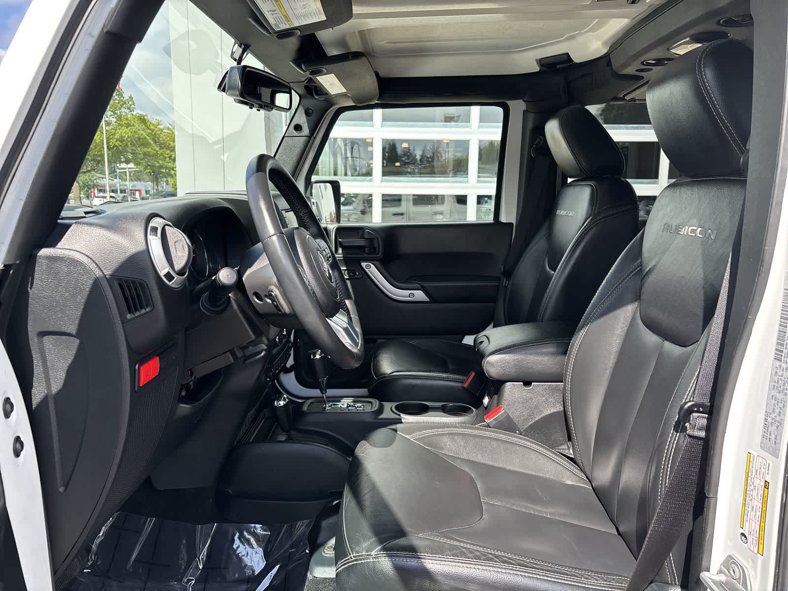 Certified 2016 Jeep Wrangler Unlimited Rubicon AWD/4WD image 8
