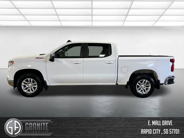 Used 2024 Chevrolet Silverado 1500 LT w/ Z71 Off-Road Package image 2