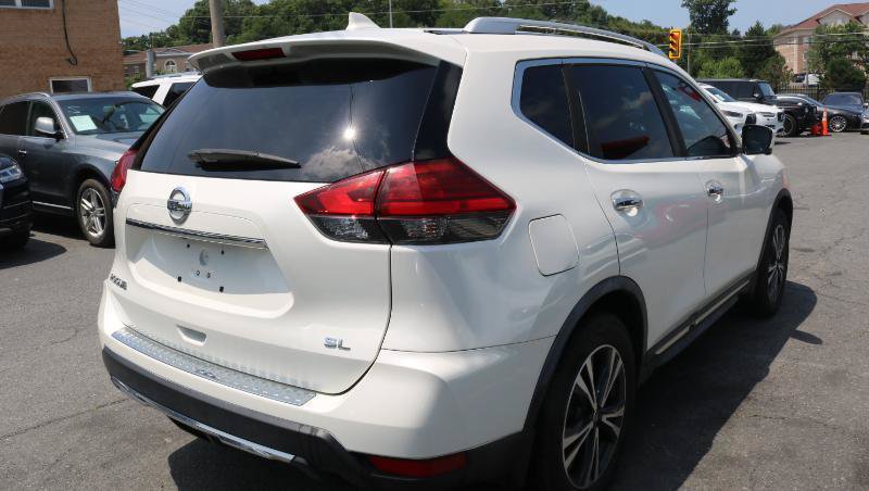 Used 2017 Nissan Rogue SL FWD image 6