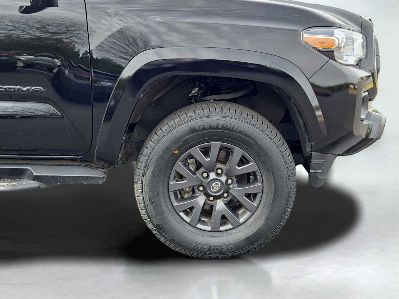 Used 2023 Toyota Tacoma SR5 image 12