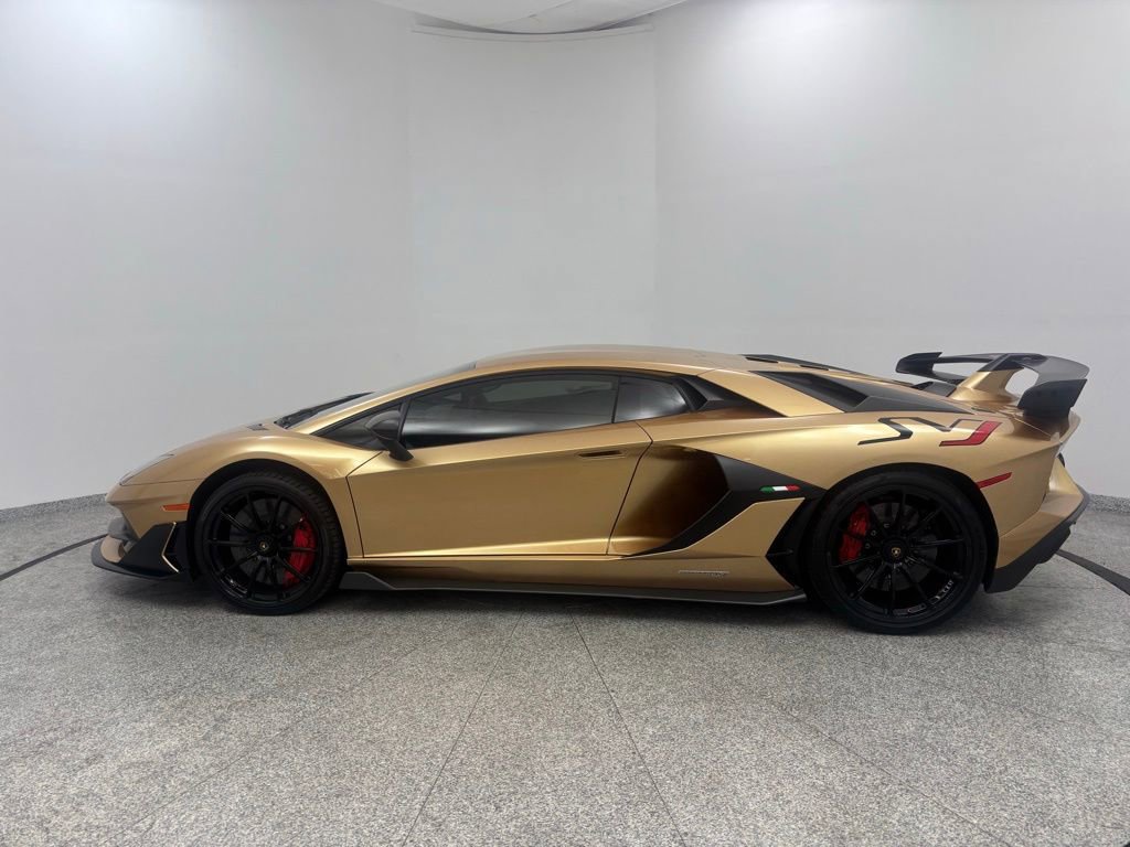 Used 2019 Lamborghini Aventador SVJ image 5