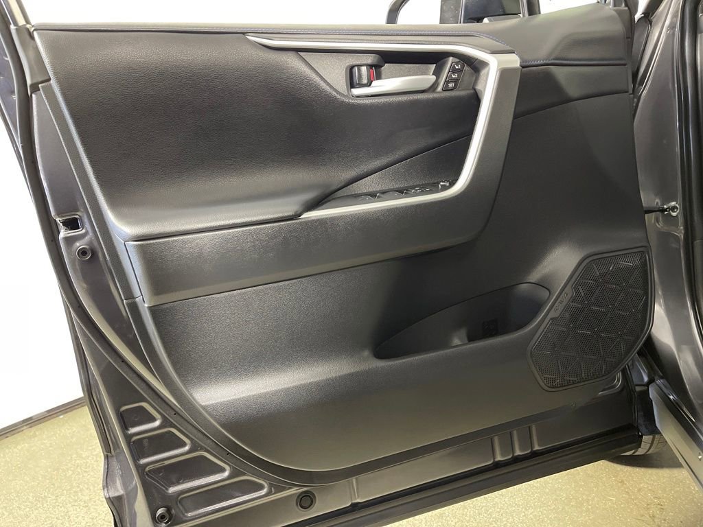 Used 2024 Toyota RAV4 XSE w/ Advanced Technology Package image 17