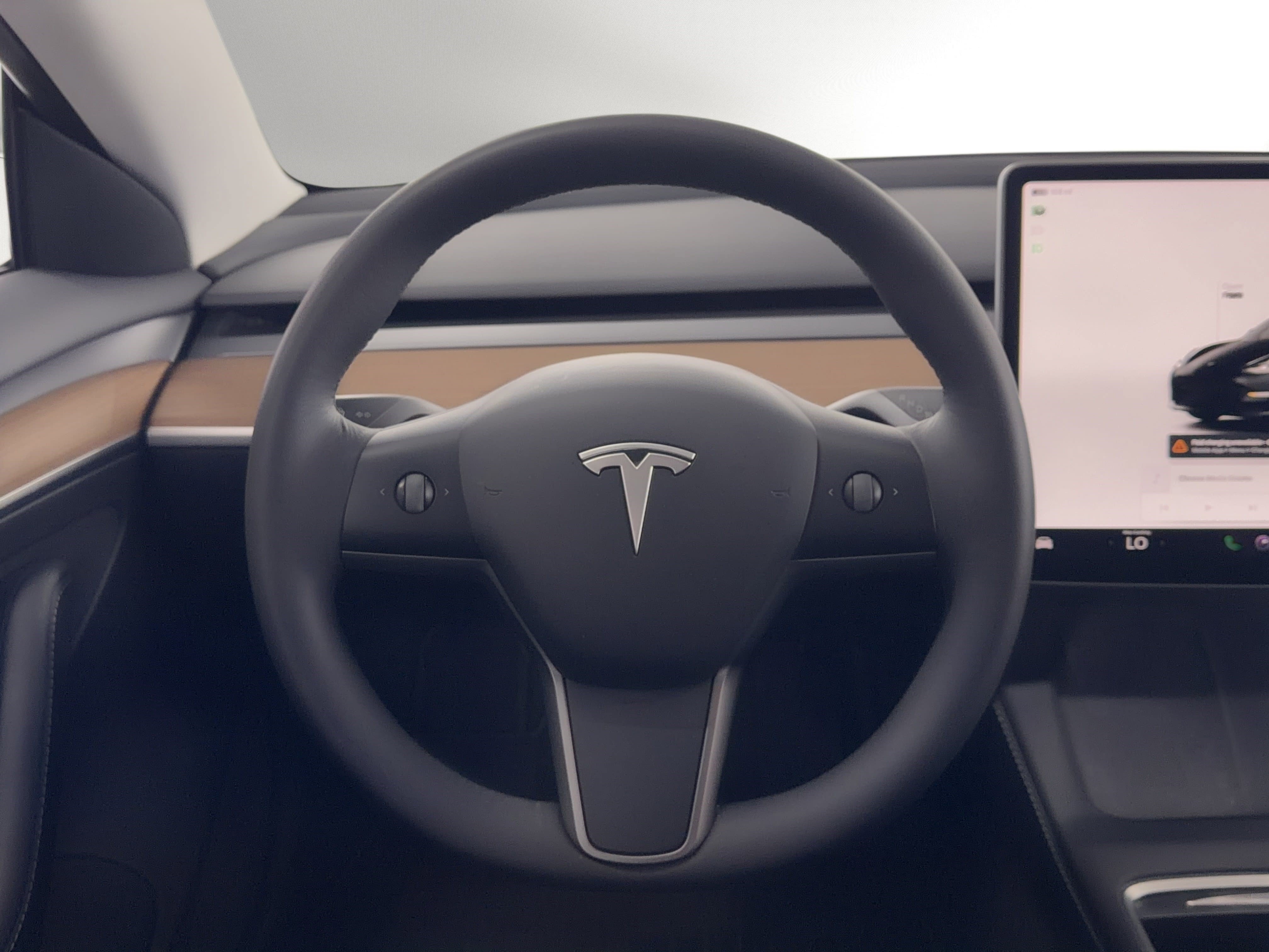 Used 2022 Tesla Model 3 Long Range AWD/4WD image 20