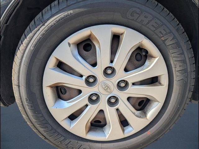 Used 2012 Kia Forte EX image 20