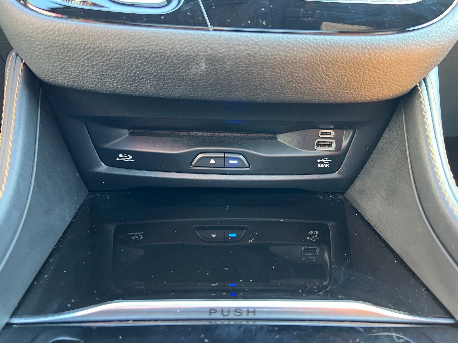 Used 2023 Chrysler Pacifica Pinnacle FWD image 53