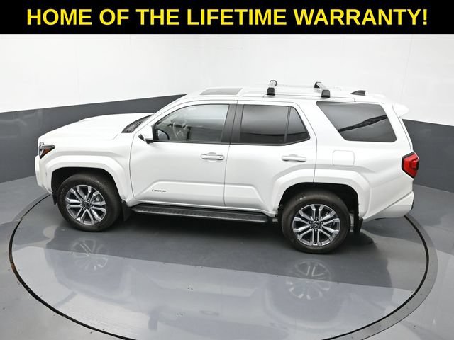 Used 2025 Toyota 4Runner Limited AWD/4WD image 53