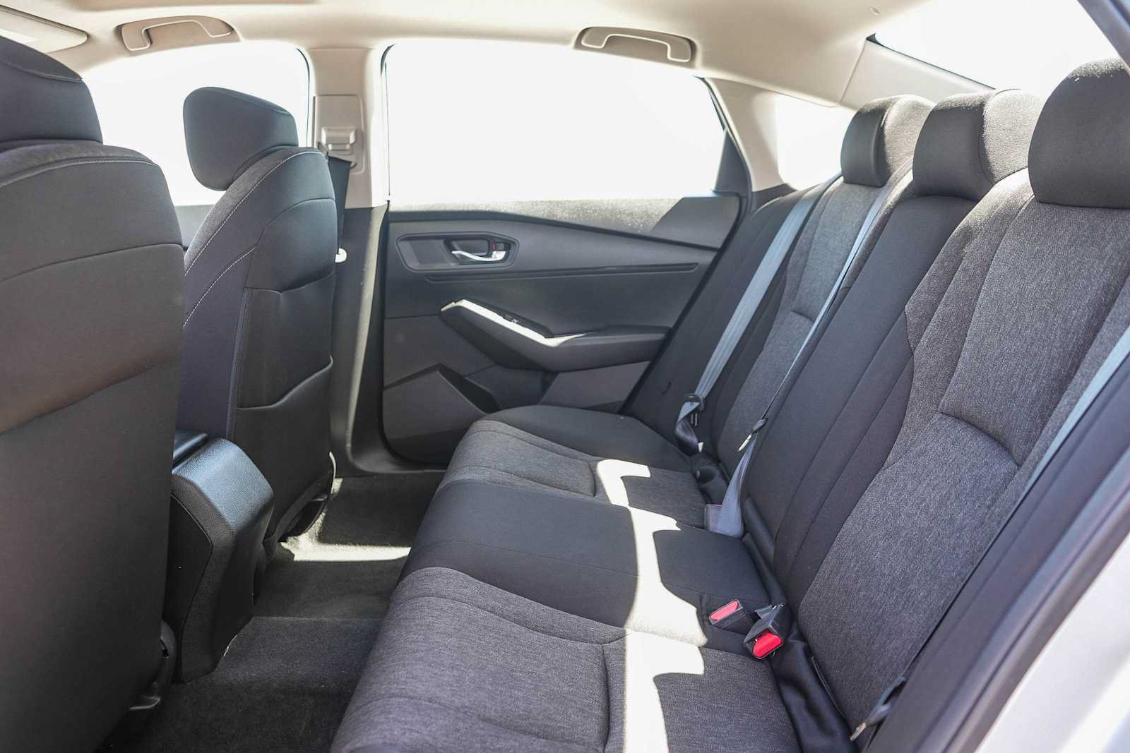 Used 2023 Honda Accord EX image 18
