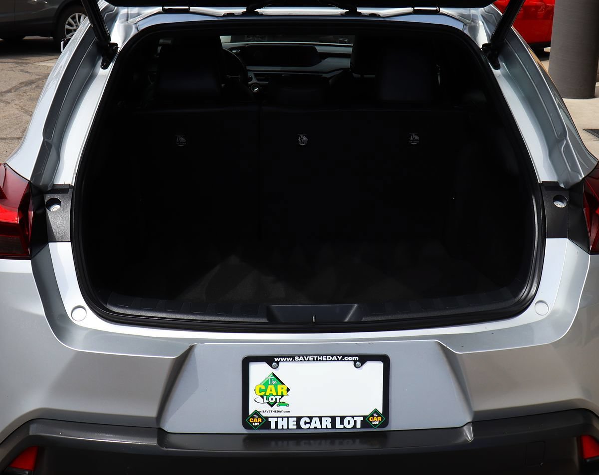 Used 2019 Lexus UX 200 w/ Premium Package FWD image 24
