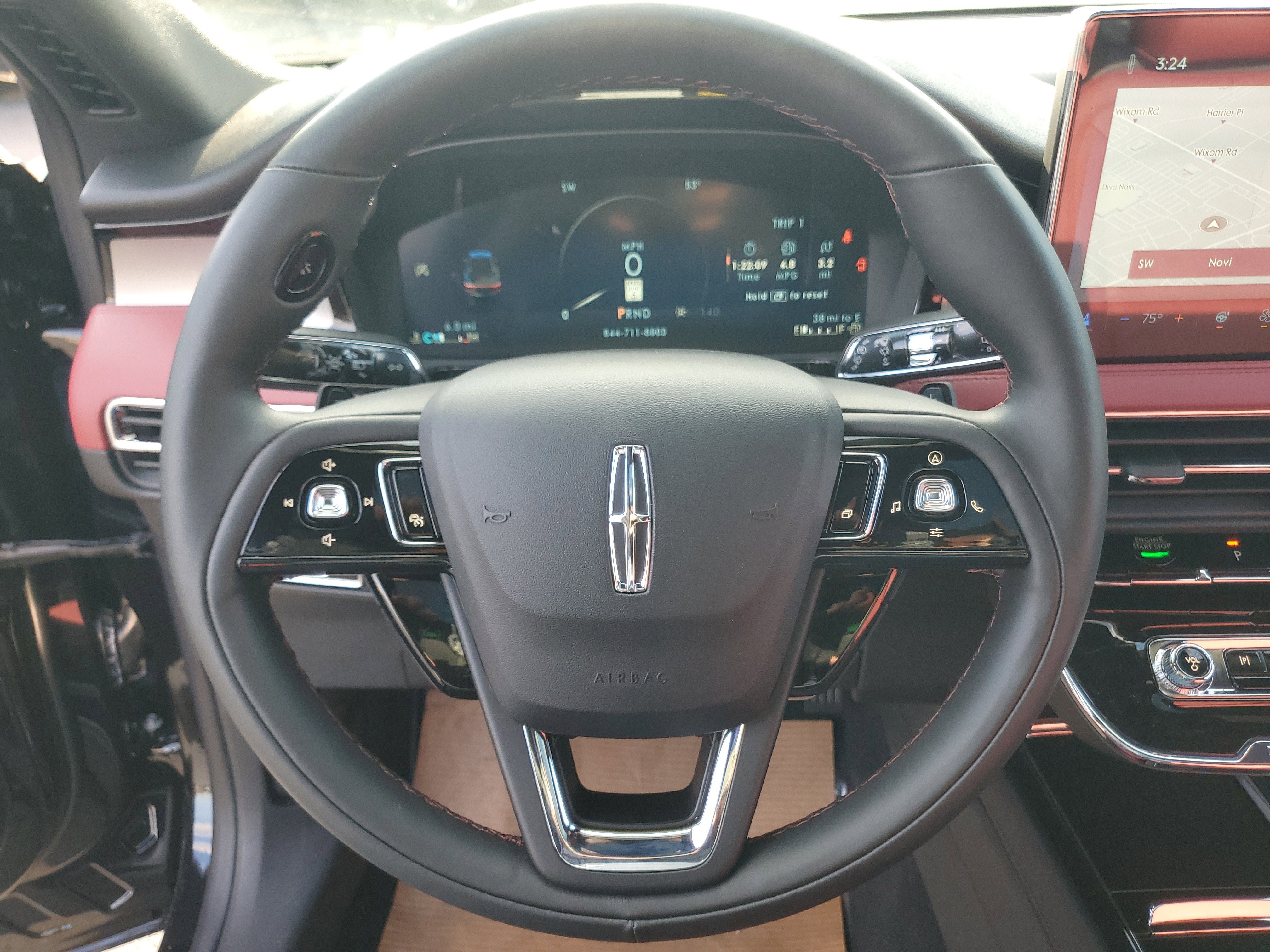 New 2026 Lincoln Corsair Reserve image 16