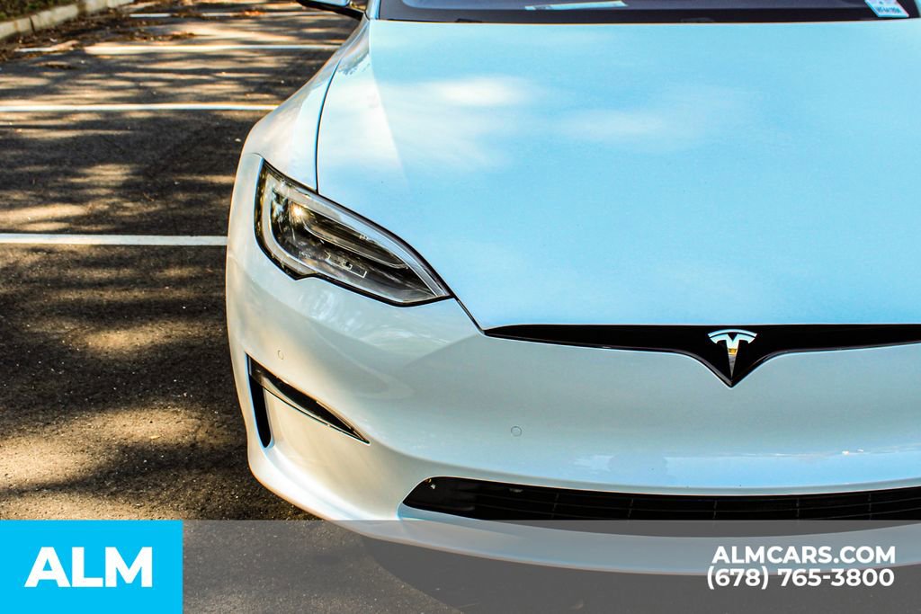 Used 2021 Tesla Model S Plaid image 11