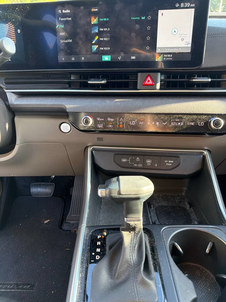 Certified 2025 Kia Carnival EX FWD image 15