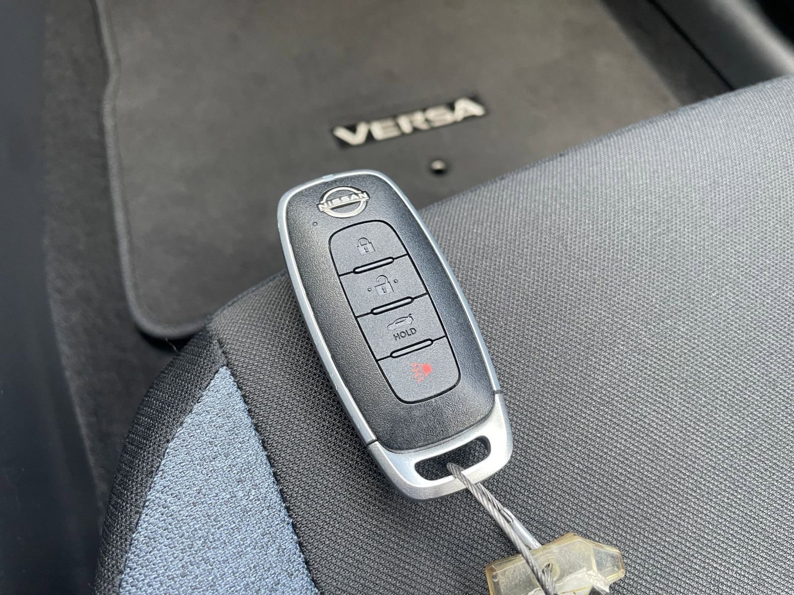 Used 2025 Nissan Versa SV image 21