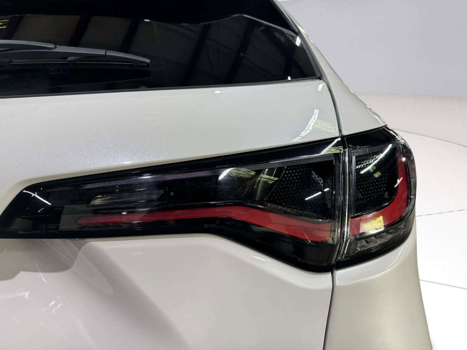 Used 2025 Honda HR-V Sport image 12