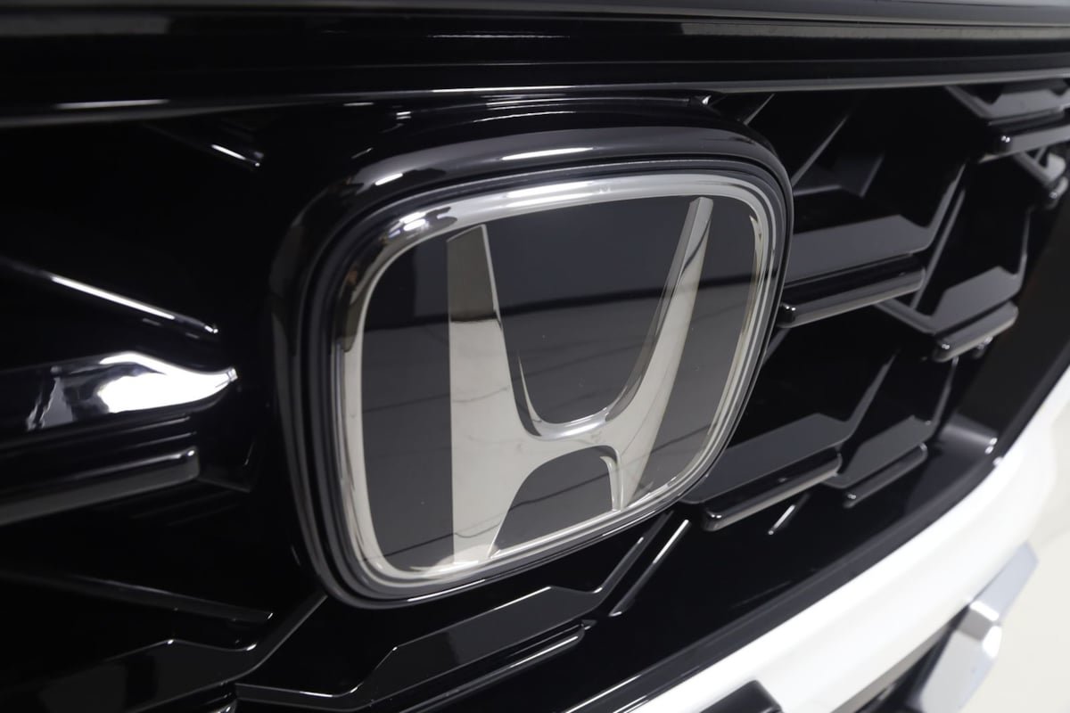 Used 2026 Honda CR-V Sport Touring image 18