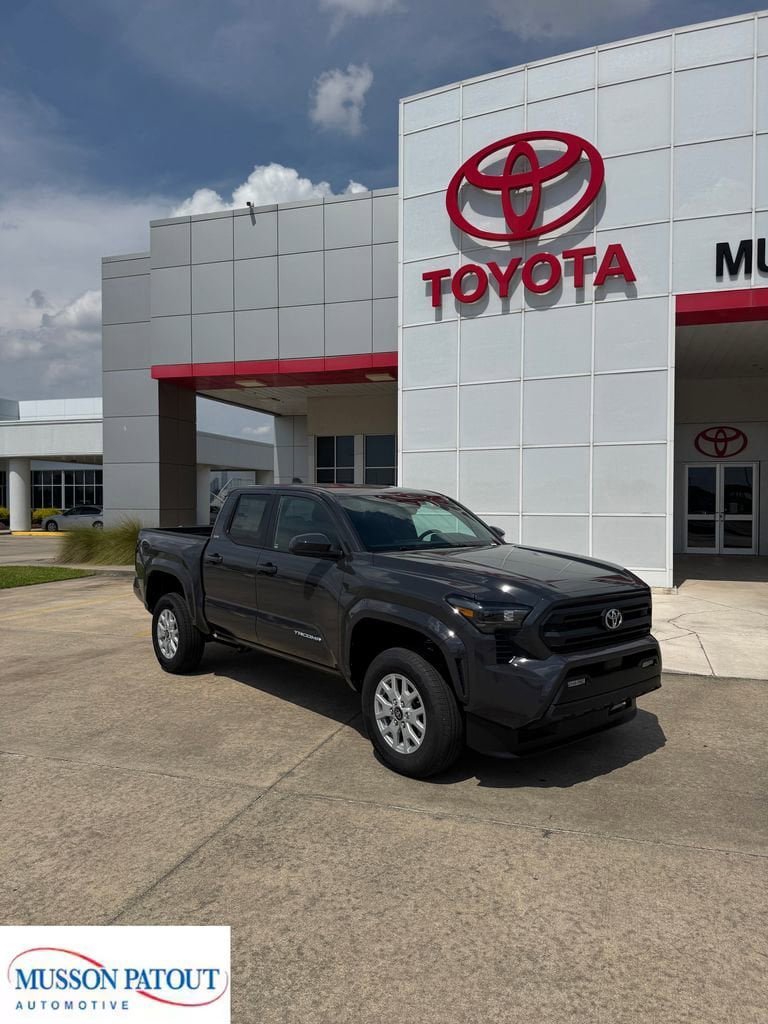 Used 2026 Toyota Tacoma SR5 AWD/4WD image 1
