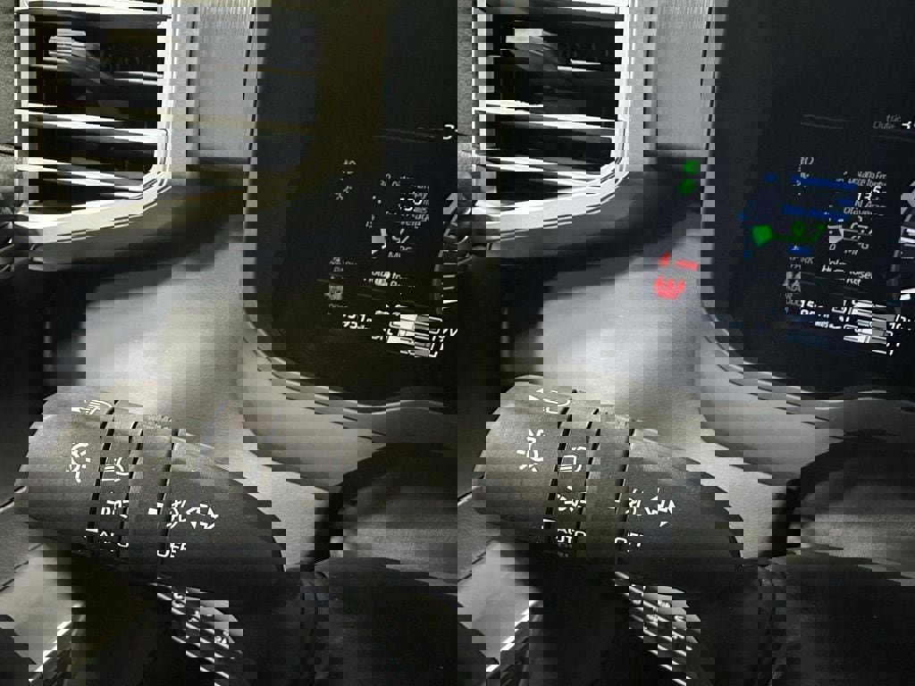 Used 2025 Toyota Tundra Platinum image 22