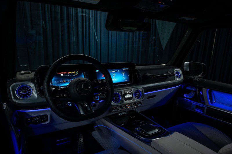 Certified 2025 Mercedes-Benz G 63 AMG 4MATIC image 13