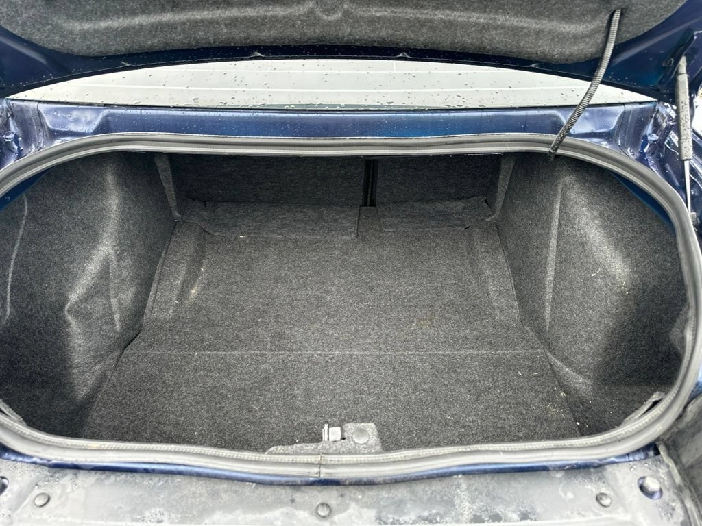 Used 2017 Dodge Challenger SXT w/ Blacktop Package RWD image 8