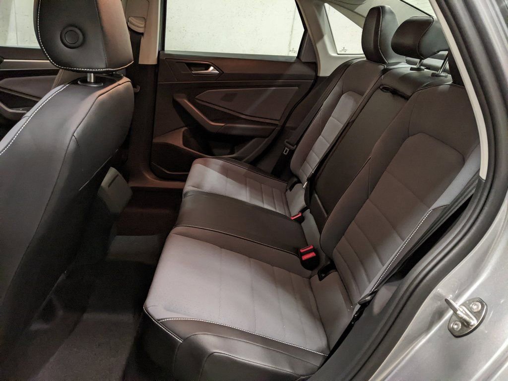 New 2026 Volkswagen Jetta SE image 24