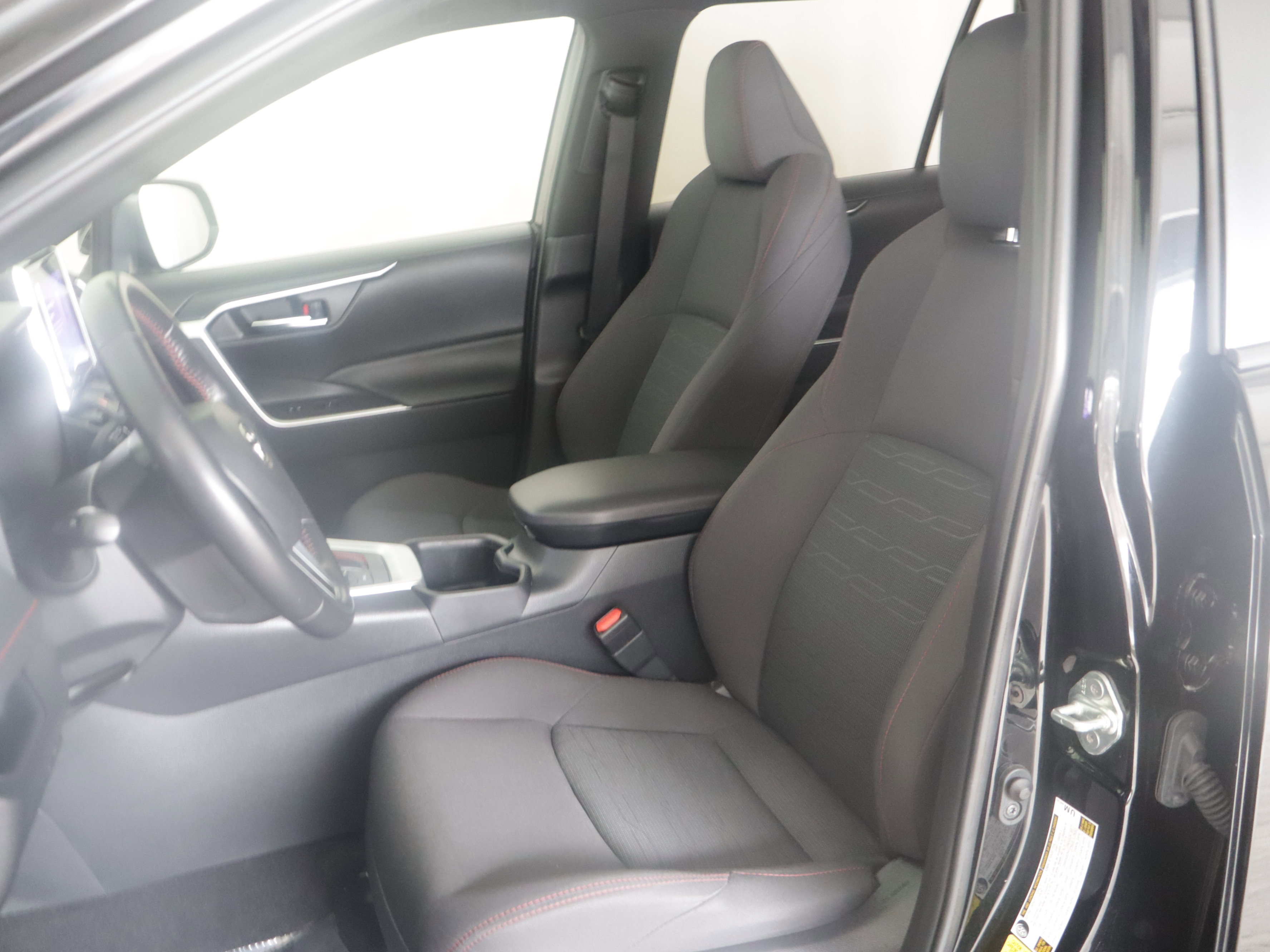 Certified 2023 Toyota RAV4 SE w/ Weather & Moonroof Package image 27