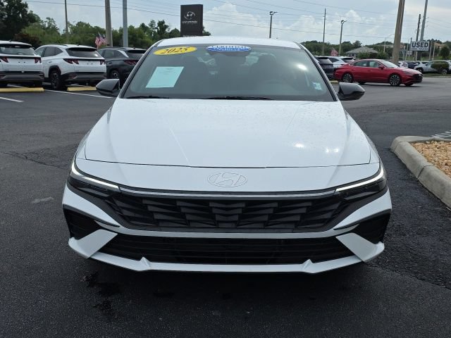 Certified 2025 Hyundai Elantra SEL FWD image 18