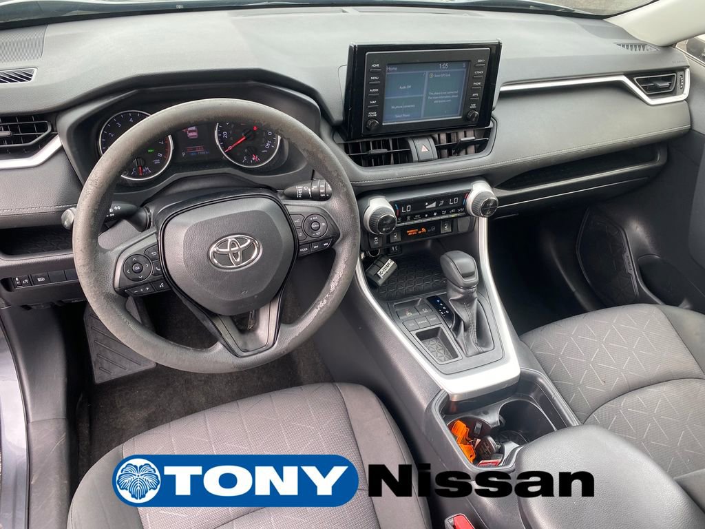 Used 2019 Toyota RAV4 XLE FWD image 12