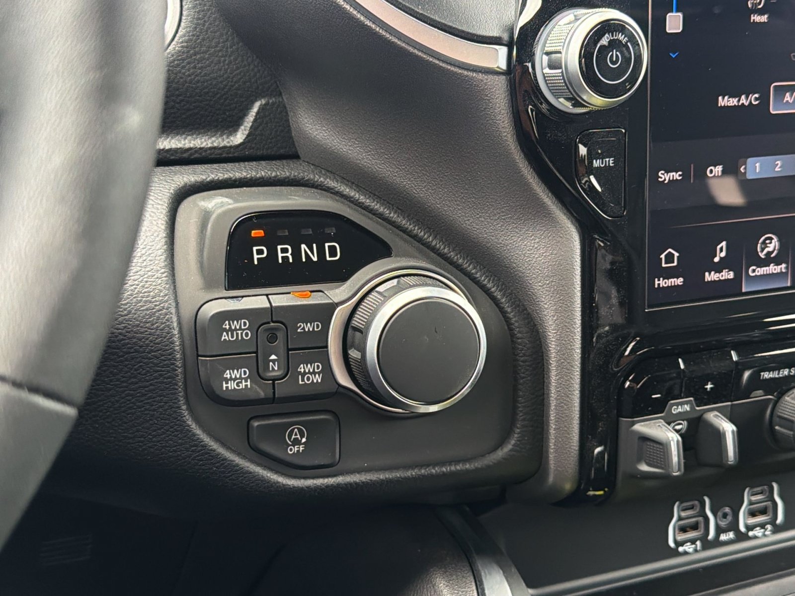 New 2026 RAM 1500 Big Horn AWD/4WD image 22