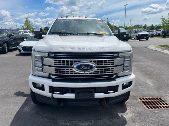Used 2019 Ford F350 Platinum w/ Platinum Ultimate Package AWD/4WD image 6