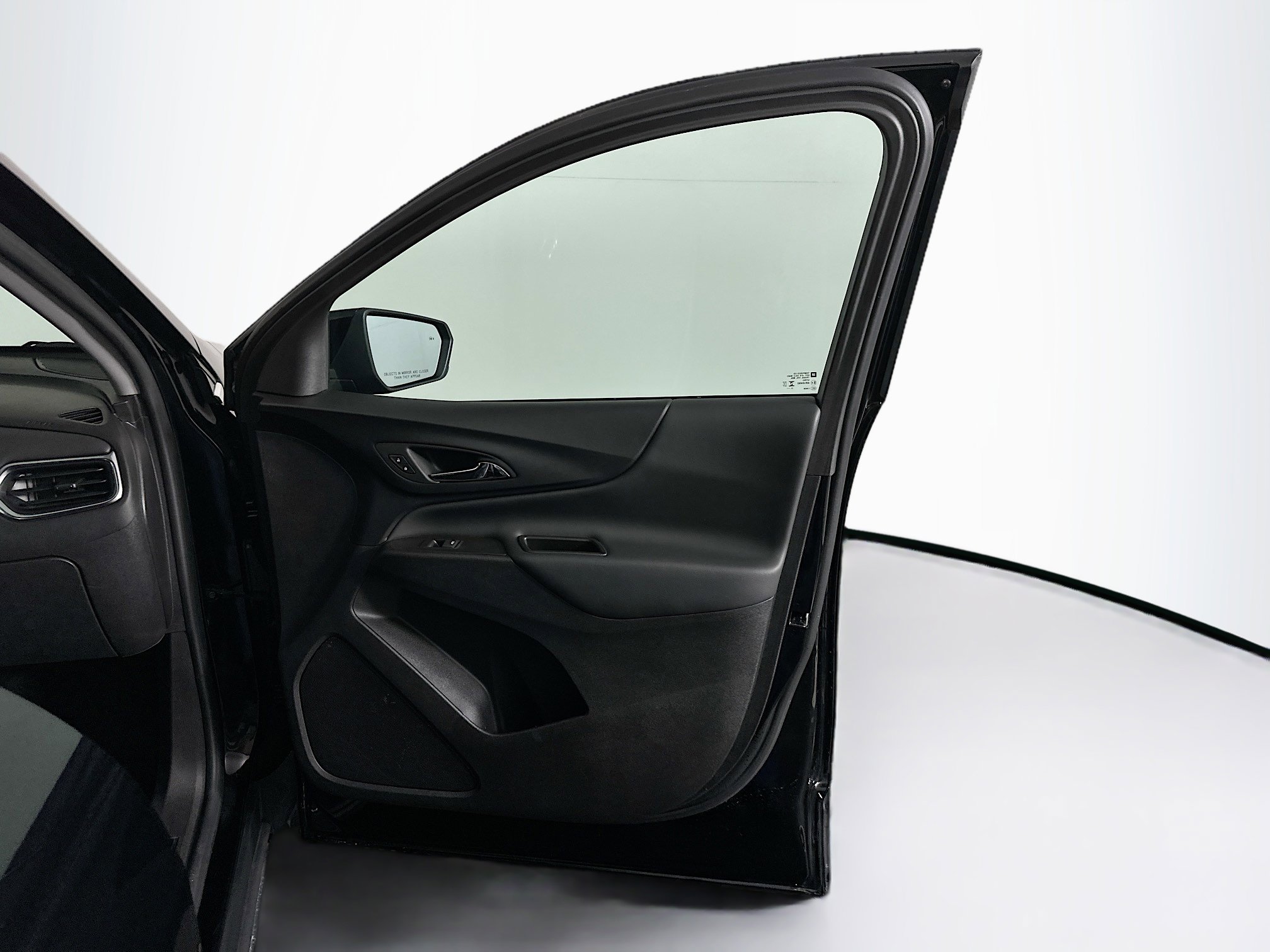 Used 2024 Chevrolet Equinox LT w/ LPO, Floor Liner Package image 33