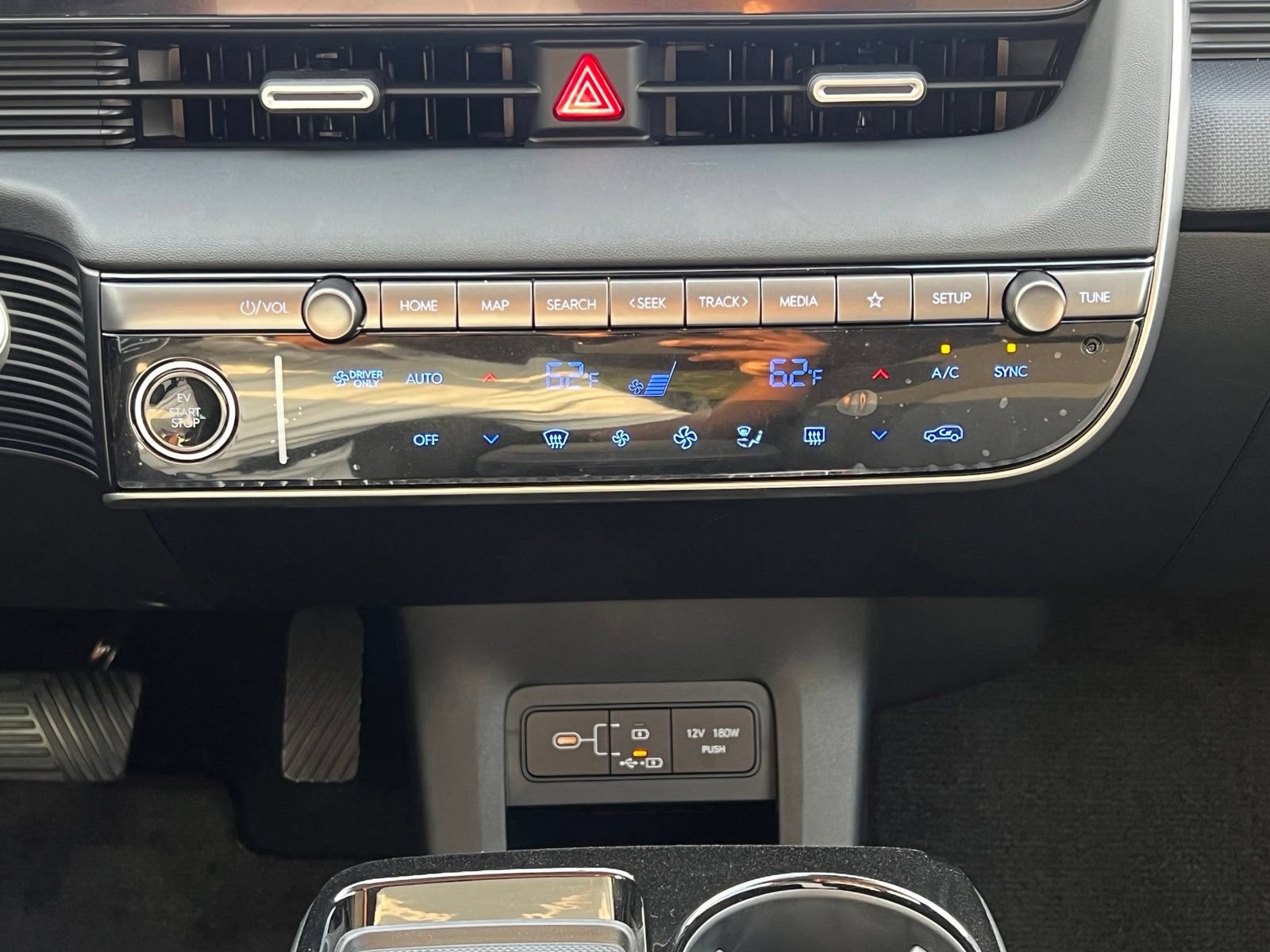 New 2027 Hyundai Ioniq 5 SE RWD image 30