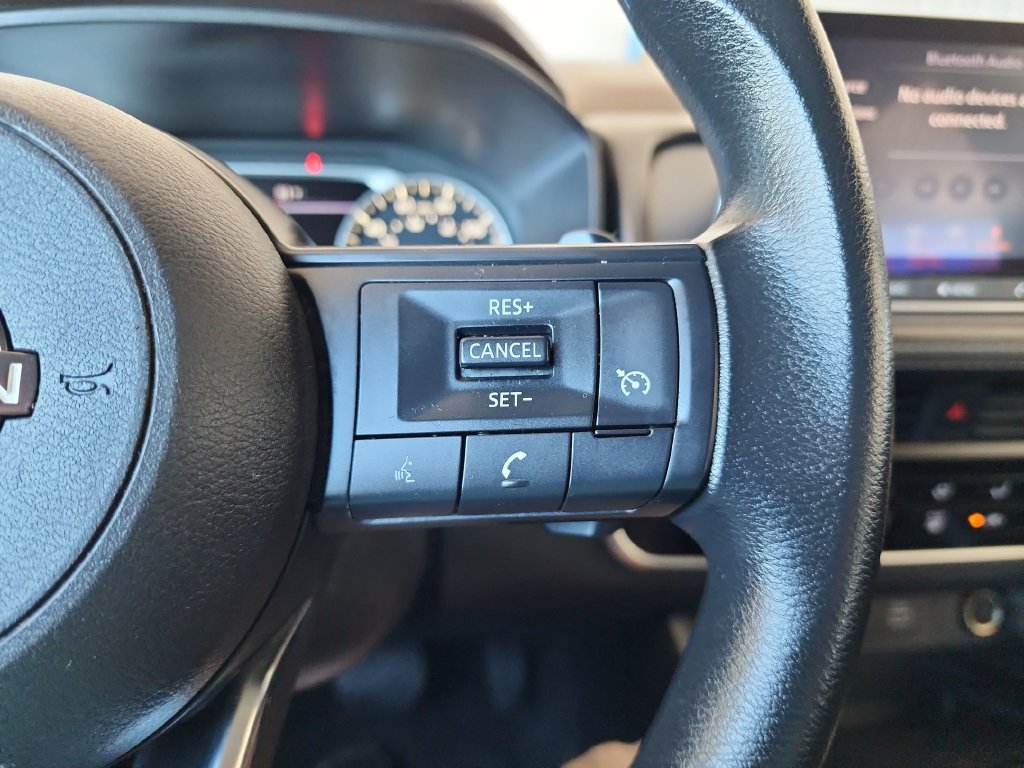 Used 2023 Nissan Rogue S FWD image 24