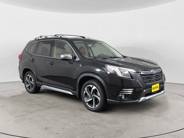 Used 2022 Subaru Forester Touring AWD/4WD image 7