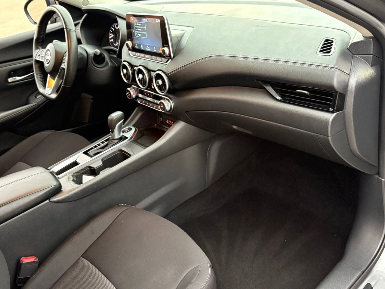 Certified 2024 Nissan Sentra SV w/ All-Weather Package FWD image 41