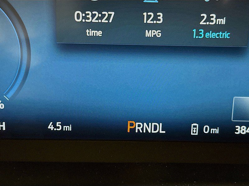 New 2025 Ford Escape SE w/ PHEV Premium Package image 13