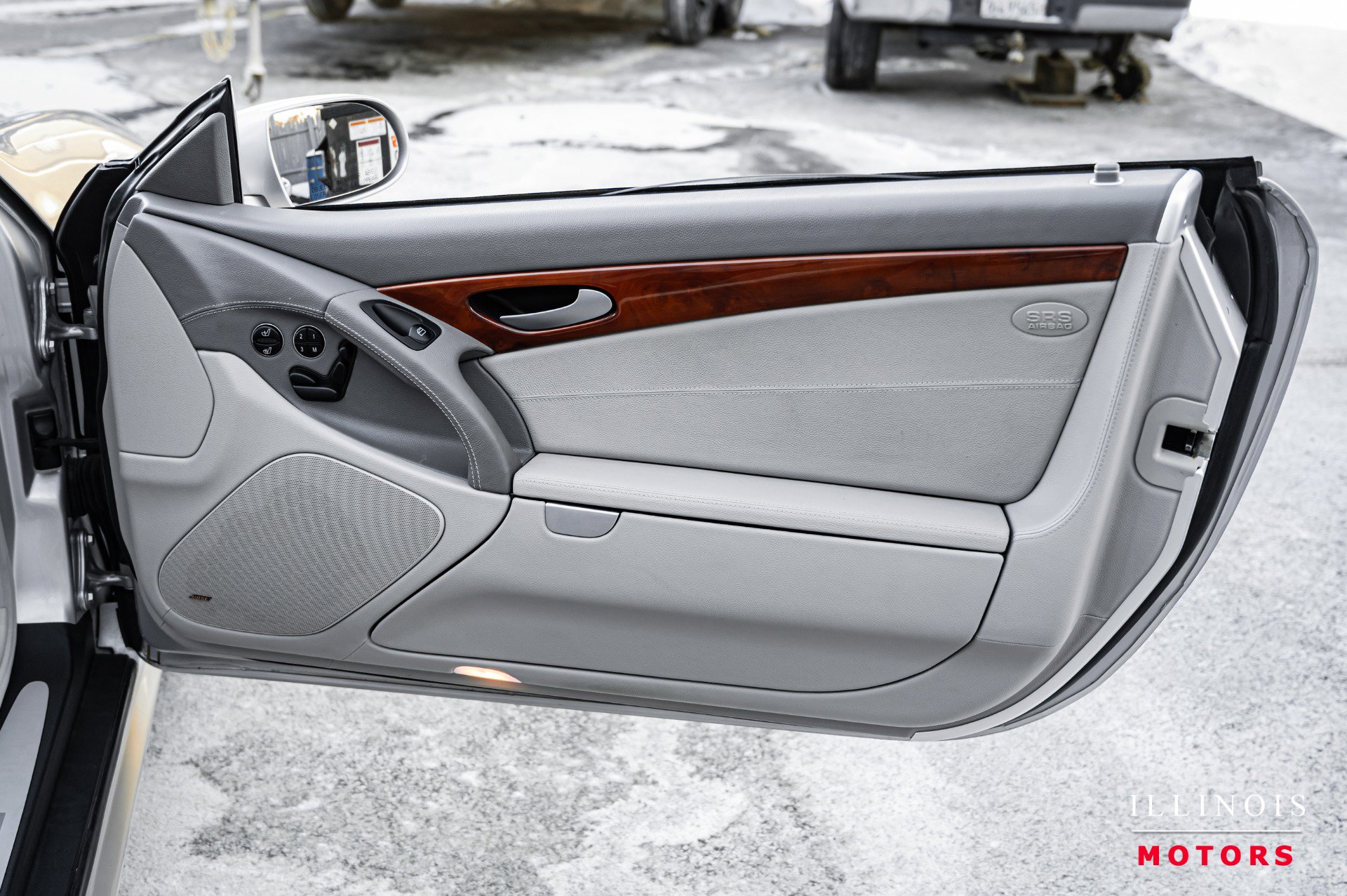 Used 2004 Mercedes-Benz SL 55 AMG image 31