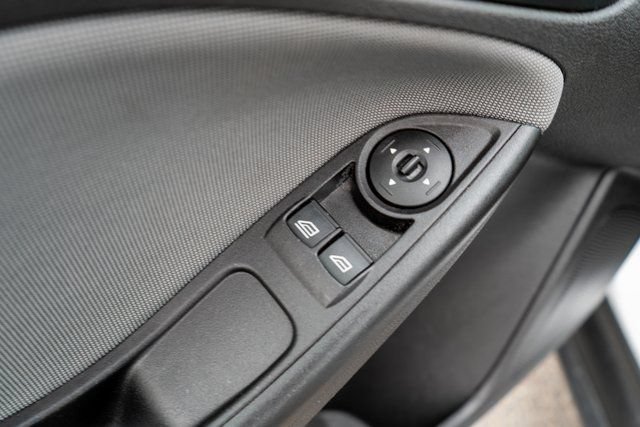 Used 2014 Ford Focus S FWD image 16