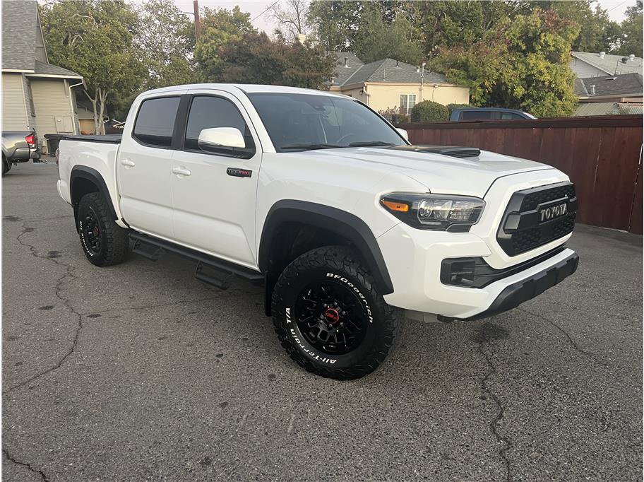 Used 2019 Toyota Tacoma TRD Pro image 1