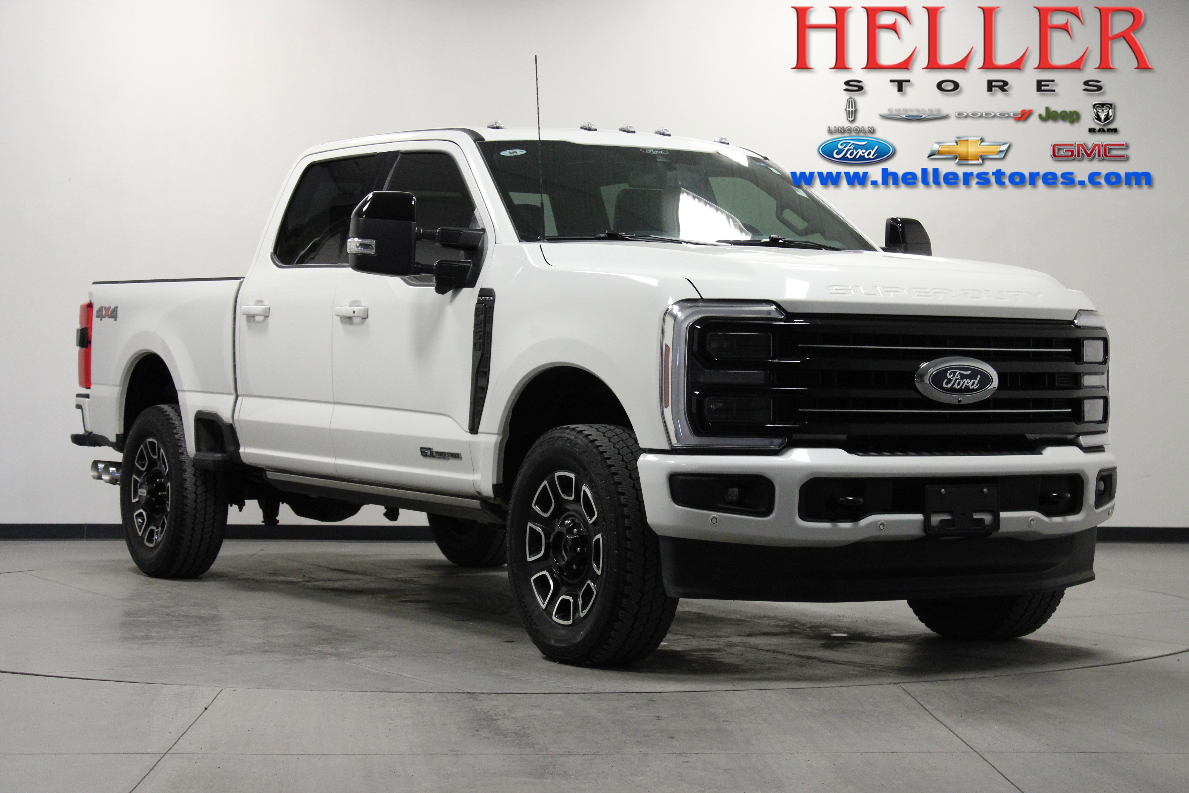 Used 2025 Ford F250 Platinum image 1